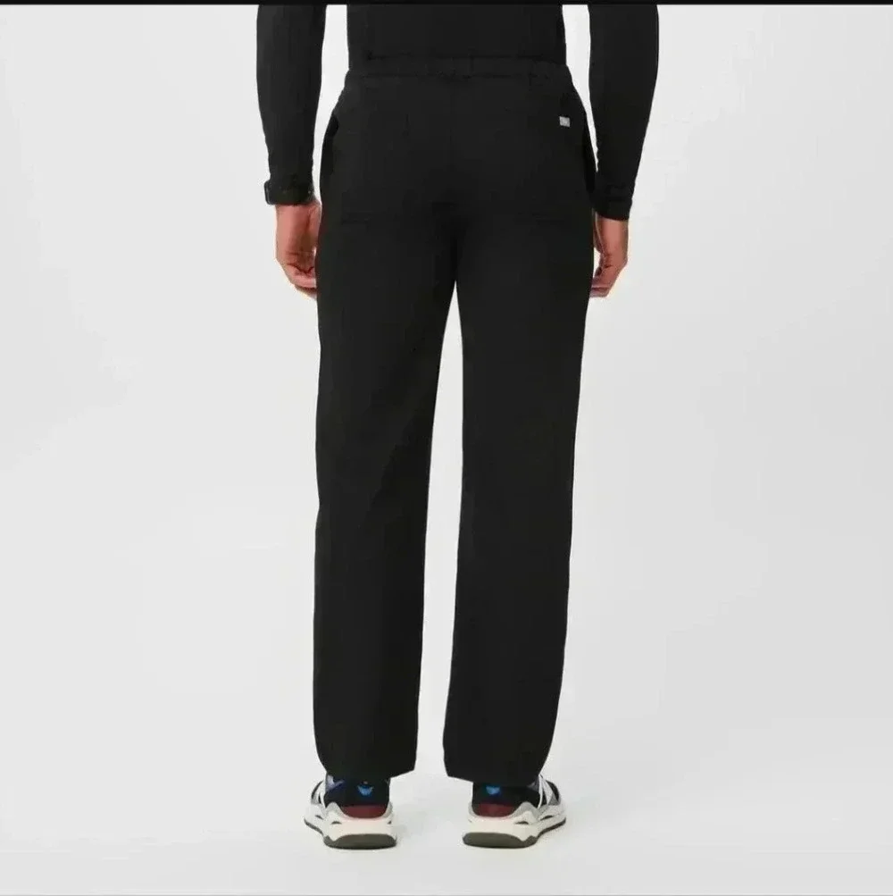 Figs men's black scrub set (large top/medium bottoms)